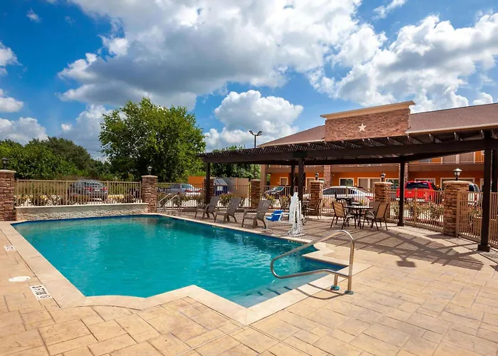 Super 8 By Wyndham Houston Northwest Cypress