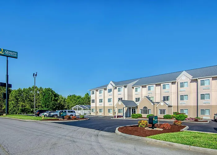 Quality Inn & Suites Bristol North