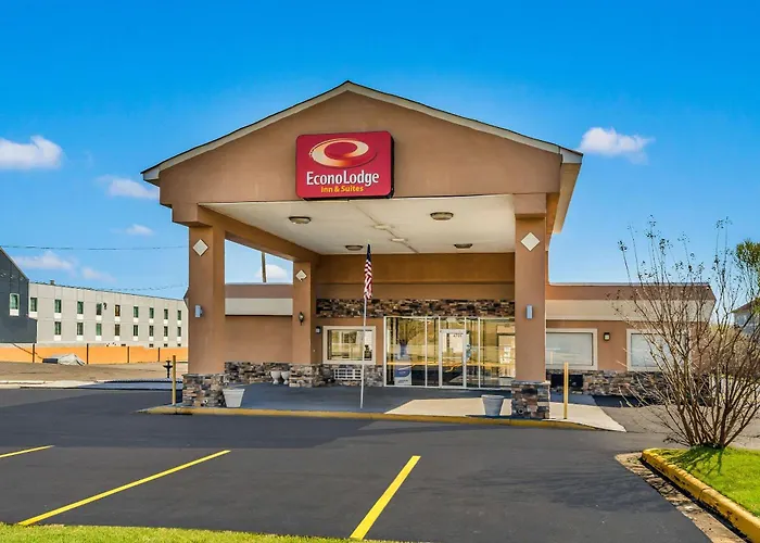Econo Lodge Inn & Suites Macon West