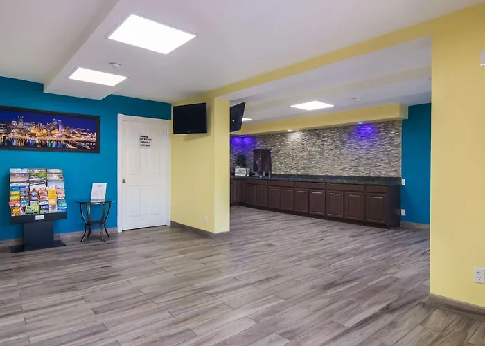 Rodeway Inn & Suites Monroeville-Pittsburgh
