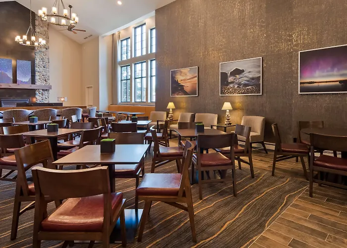 Best Western Plus Superior Inn