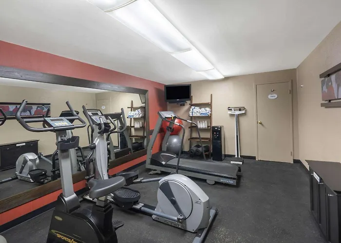 Baymont By Wyndham Murfreesboro