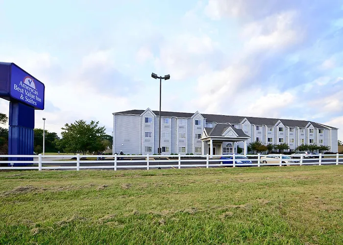 Americas Best Value Inn & Suites Jackson, Tn