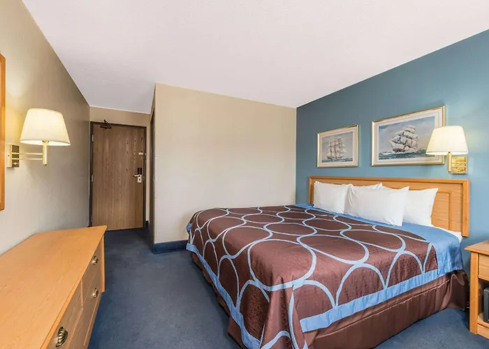 Super 8 By Wyndham Potosi