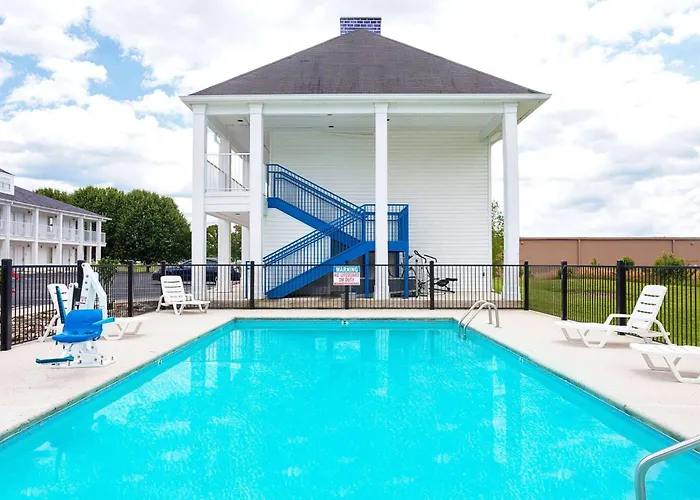 Baymont By Wyndham Tullahoma
