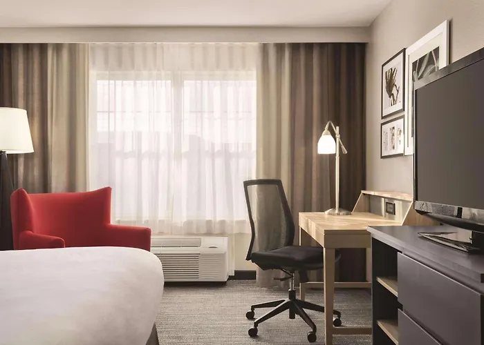 Country Inn & Suites By Radisson, Dubuque, Ia