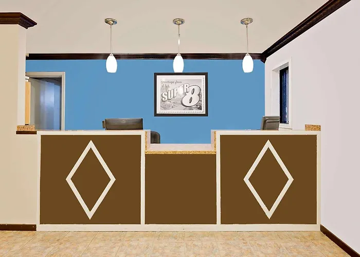 Super 8 By Wyndham Hazen