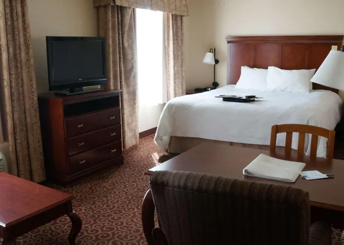Hampton Inn & Suites Kingman
