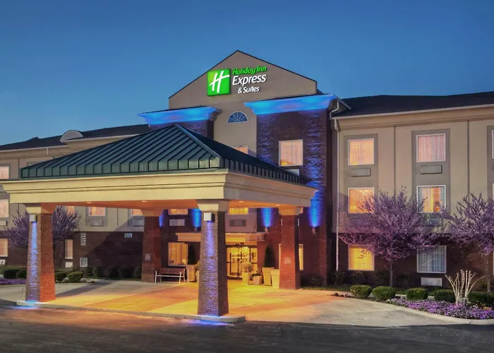 Holiday Inn Express Hotel & Suites Manchester Conference Center By Ihg