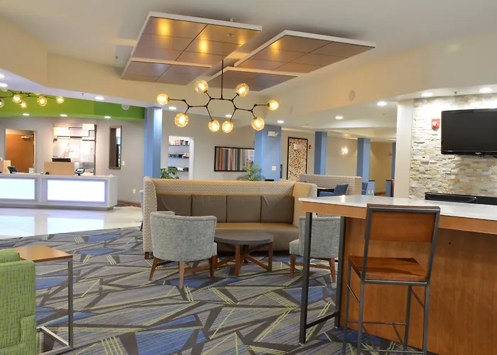 Holiday Inn Express- Waterloo/Cedar Falls By Ihg