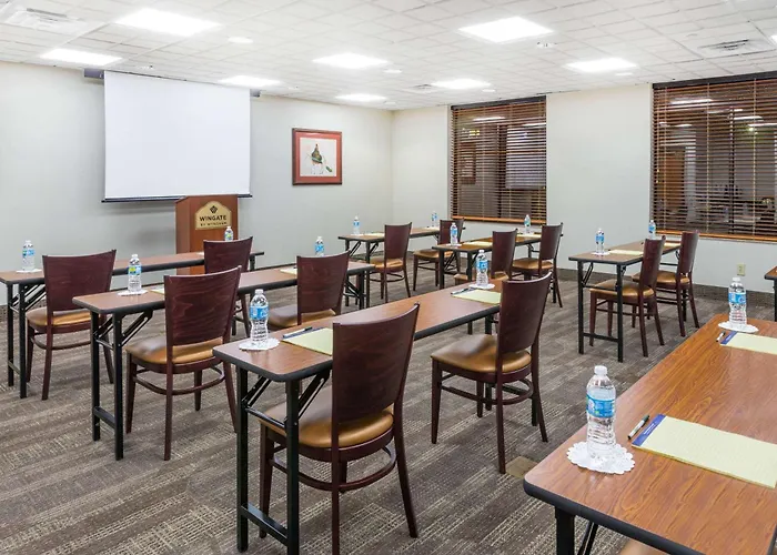 Wingate By Wyndham West Monroe