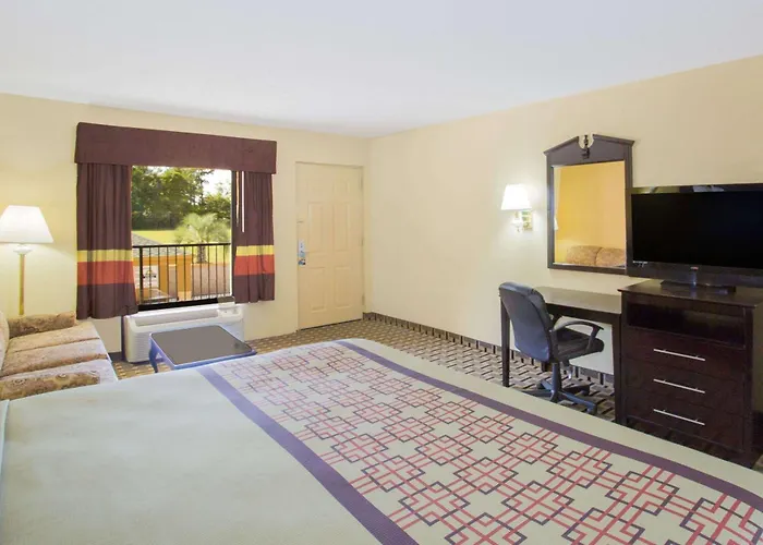 Days Inn By Wyndham Andalusia
