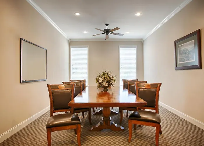 Surestay Hotel By Best Western Leesville