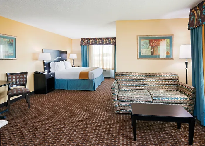 Holiday Inn Express Hotel & Suites Somerset Central By Ihg