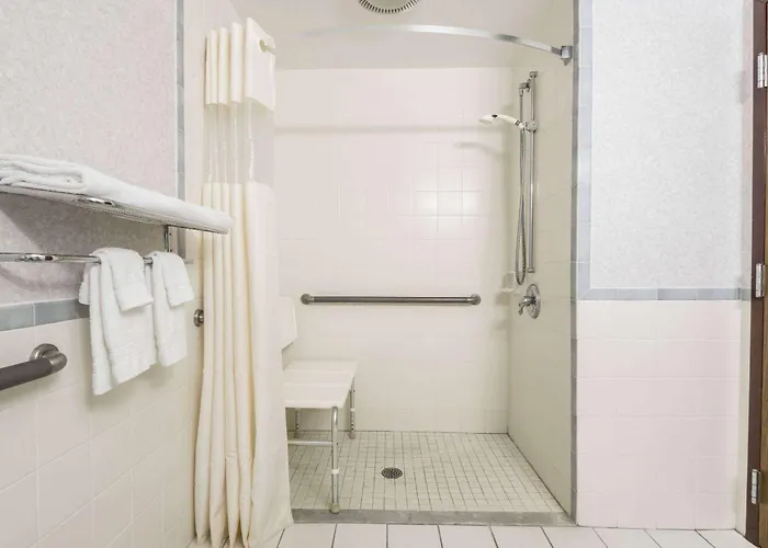 Days Inn By Wyndham Berlin Meriden