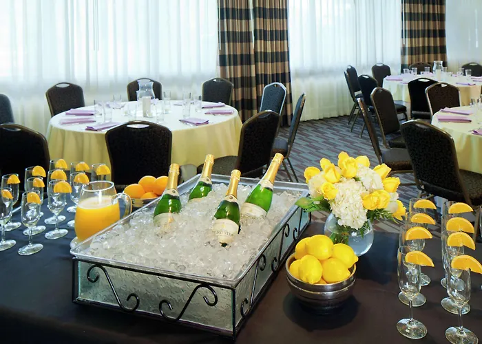Doubletree By Hilton Norwalk