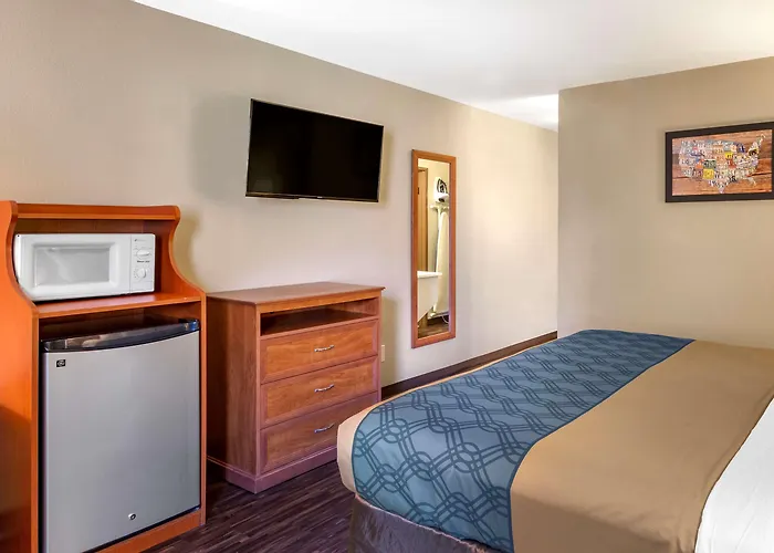 Econo Lodge Inn & Suites Sandy