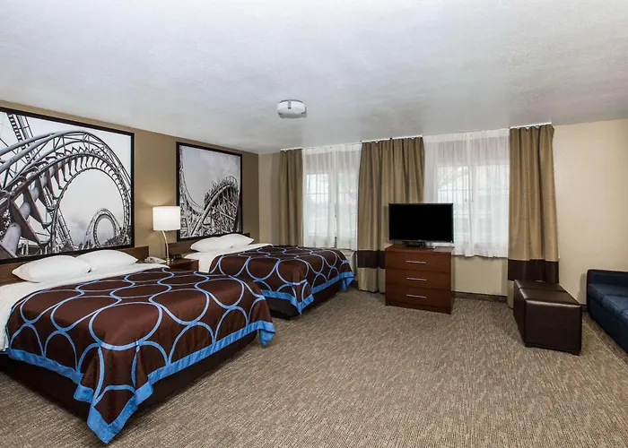 Super 8 By Wyndham Altoona