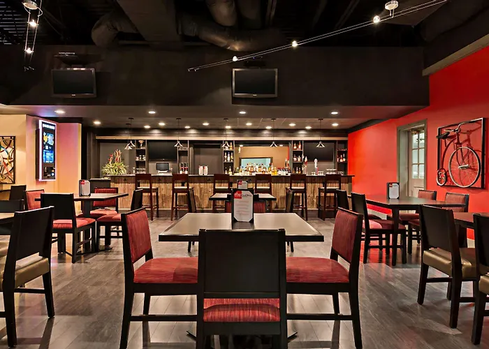 Ramada By Wyndham Clarion