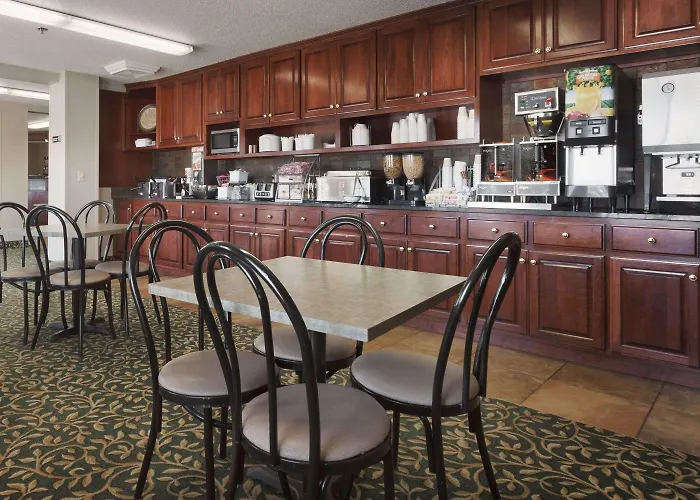 Super 8 By Wyndham Sioux Falls/41St Street