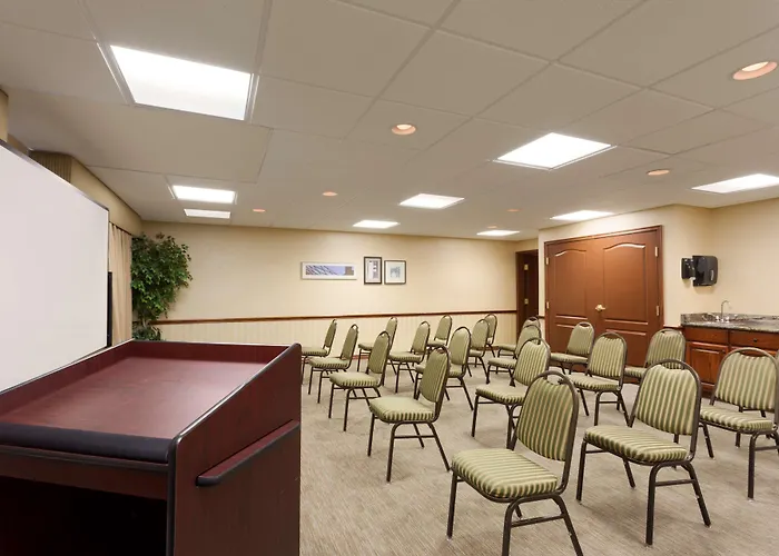 Country Inn & Suites By Radisson, Norman, Ok