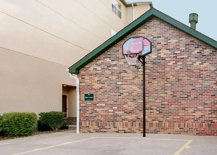Homewood Suites By Hilton Kansas City/Overland Park
