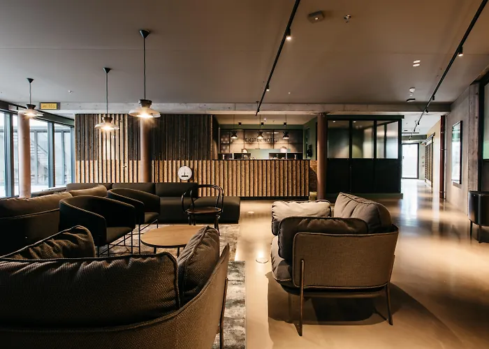 Exeter Hotel