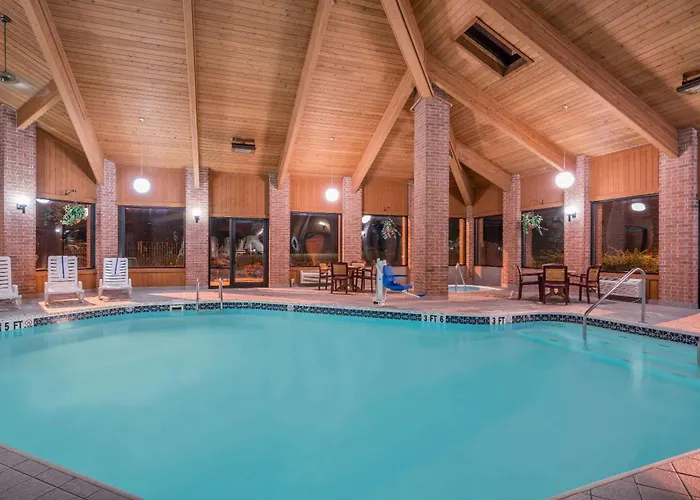 Baymont By Wyndham Marshfield