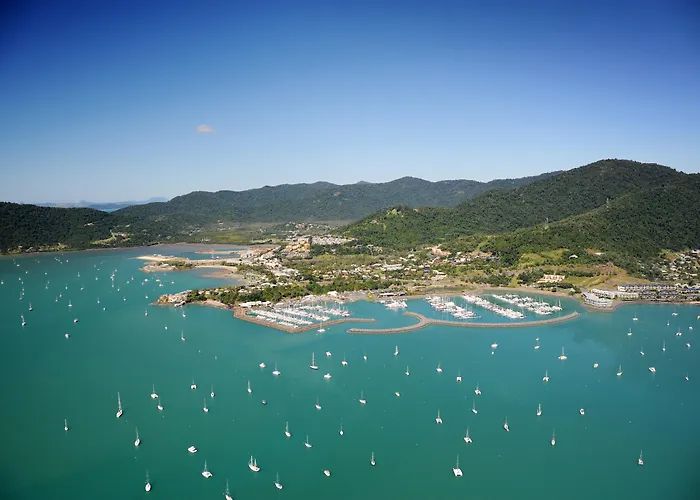 Heart Hotel And Gallery Whitsundays
