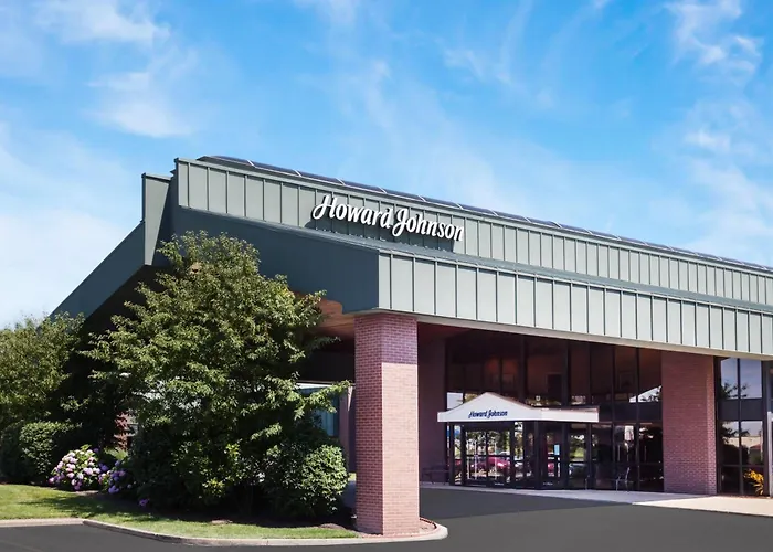 Howard Johnson By Wyndham Evansville East
