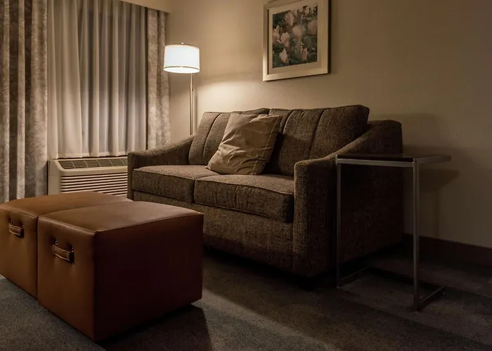 Hampton Inn & Suites Jackson Coliseum