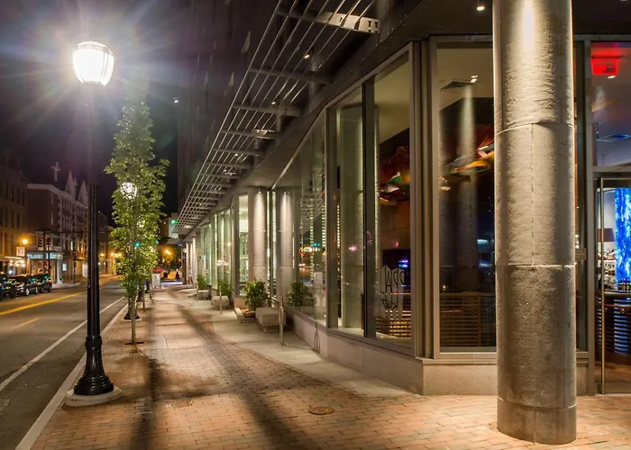 Hyatt Place Portland Downtown - Old Port Square