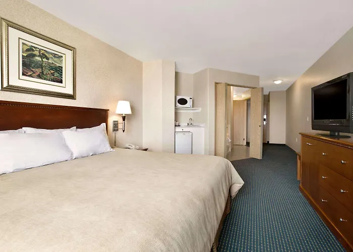 Days Inn By Wyndham Prince Albert