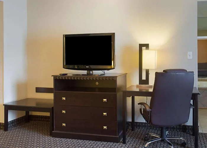 Quality Inn & Suites Quantico