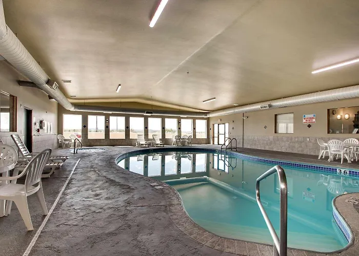 Best Western West Hills Inn