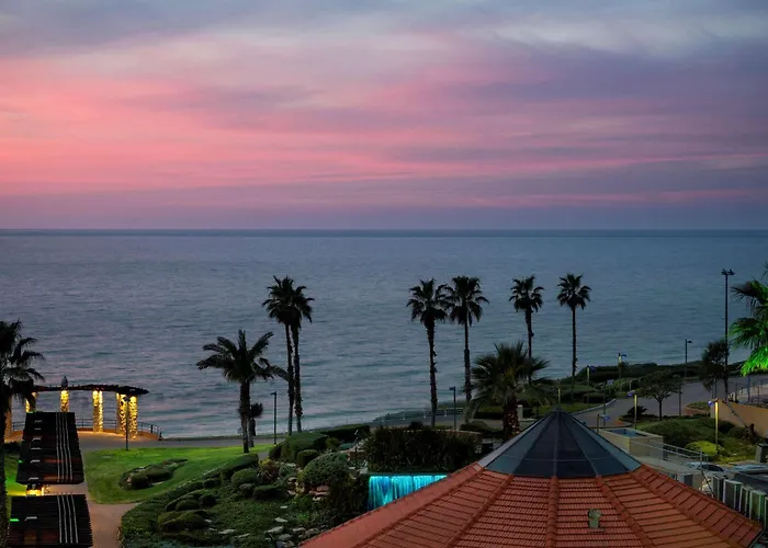 David Tower Hotel Netanya By Prima Hotels - 16 Years Plus