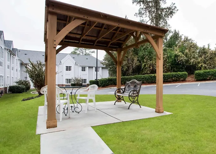 Microtel Inn & Suites By Wyndham Southern Pines Pinehurst