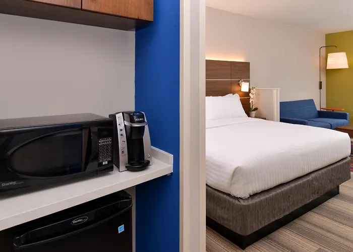 Holiday Inn Express & Suites Alachua - Gainesville Area By Ihg