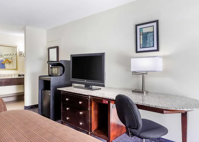 Days Inn And Suites By Wyndham Oxford