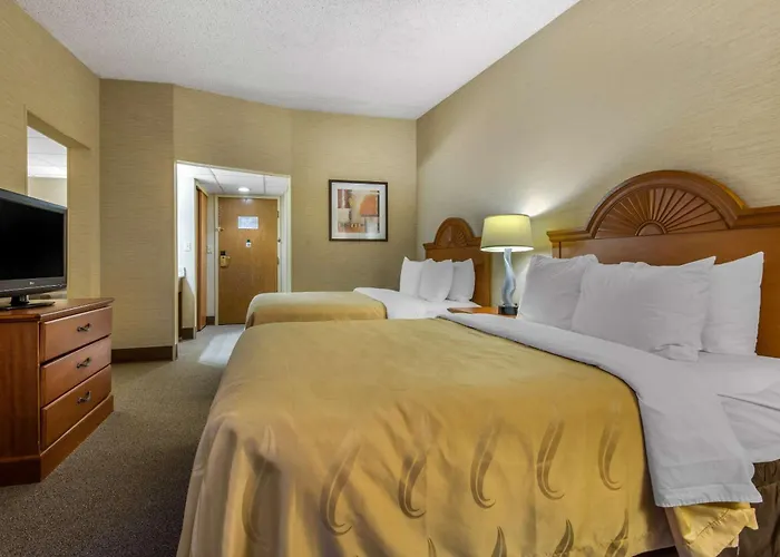 Quality Inn & Suites Mansfield