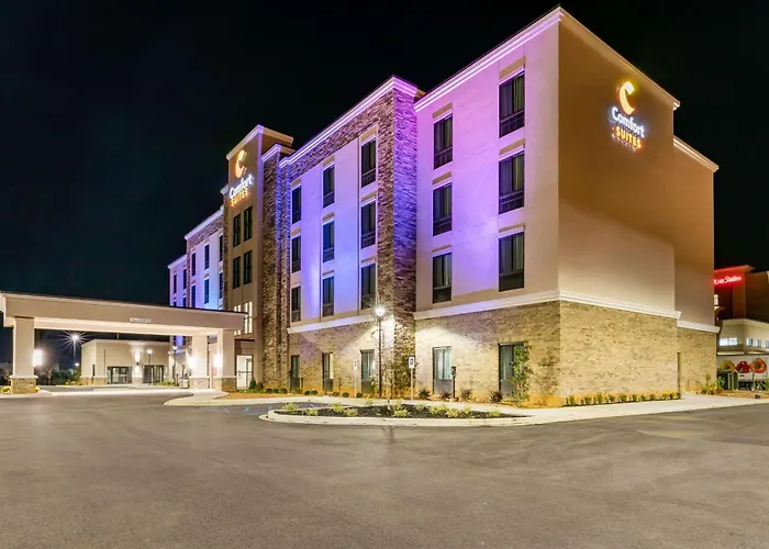 Comfort Suites North Tupelo