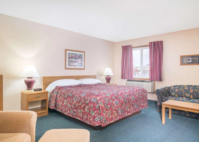 Super 8 By Wyndham Superior Wi
