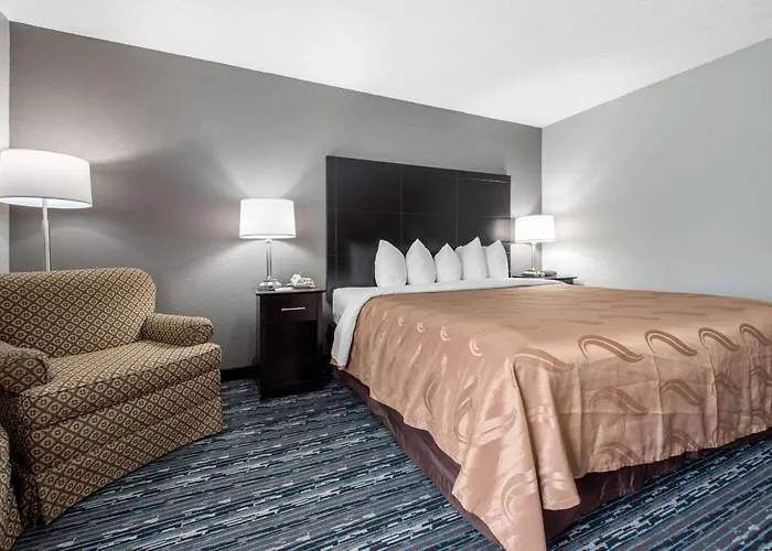 Quality Inn & Suites Brownsburg - Indianapolis West