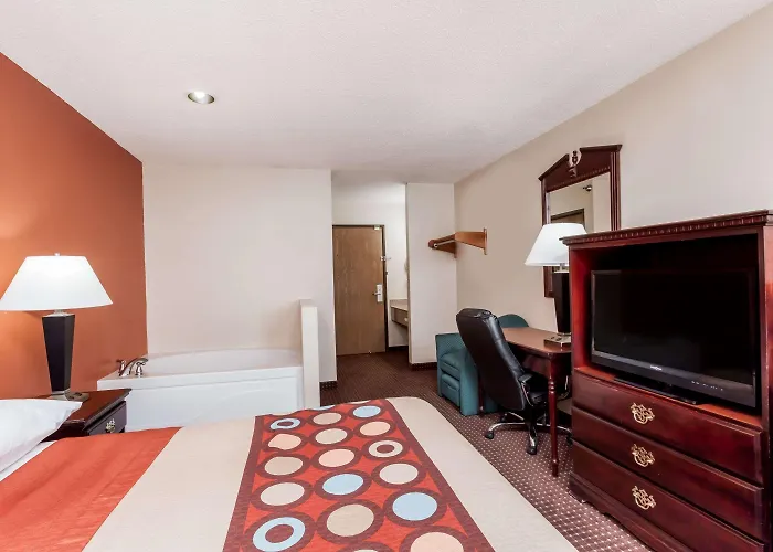 Super 8 By Wyndham Harrisburg
