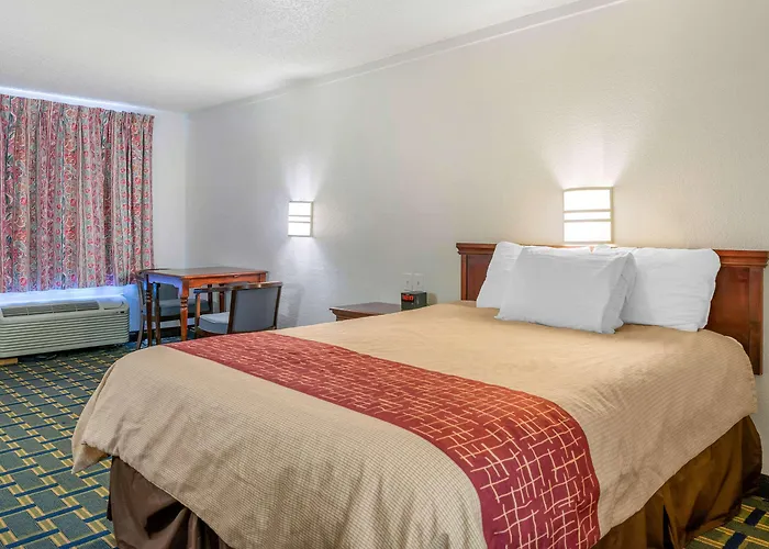 Rodeway Inn Hilliard