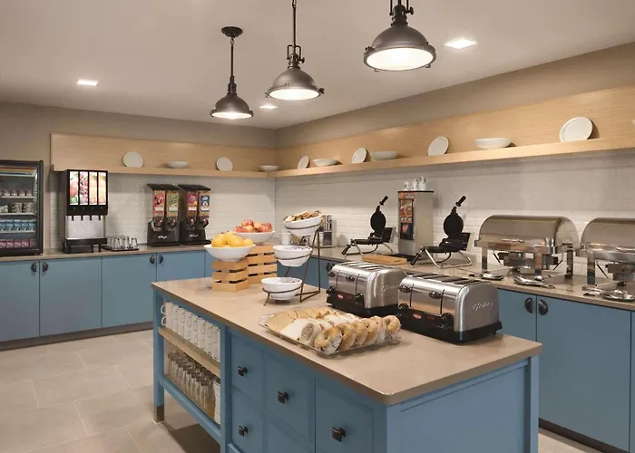 Country Inn & Suites By Radisson, Ft Atkinson, Wi