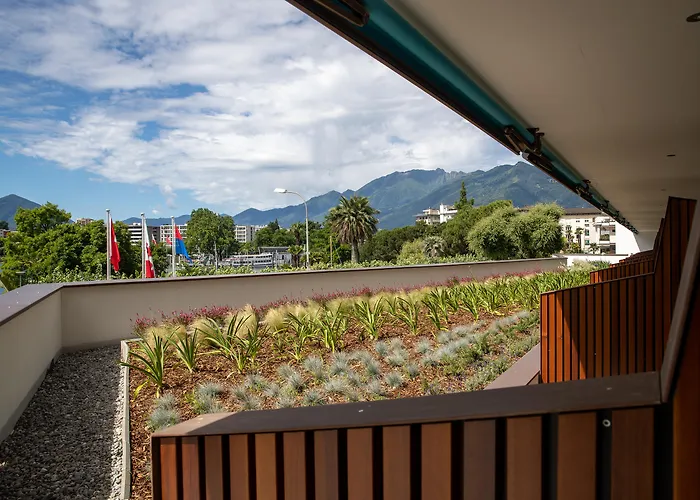 Hotel Lago Maggiore - Welcome!