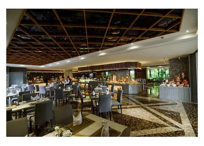 The Mira Central Park Hotel