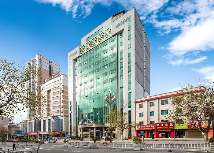 Ramada Encore By Wyndham Kaili West