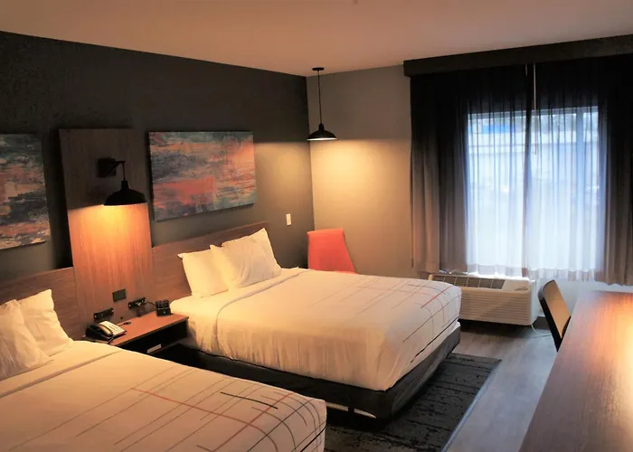 La Quinta Inn & Suites By Wyndham Oxford